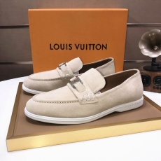 Louis Vuitton Low Shoes